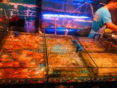 -领鲜活海鲜榴莲自助火锅(东门店)