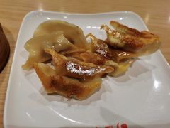 -肥叔锅贴(上沙路店)