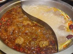 -沸炉重庆老火锅(军事博物馆店)