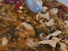 豆花酸菜鱼-桂满陇·蟹黄小笼汤包(清河万象店)