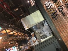 -I HOLIC艾豪丽披萨(KKone店)