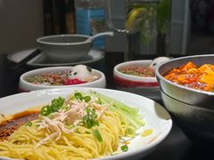 -麻六记(凤凰汇店)