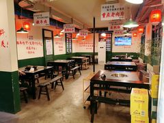 -渝井巷重庆老火锅(沈阳吉祥店)