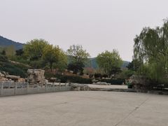 -鬼笑石后山停车场