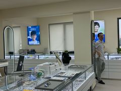 -潘多拉眼镜·蔡司依视路明月(潘家园店)