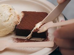 国民生巧系列-HUGS coffee(东区店)