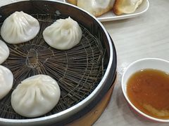 -珊珊小笼馆(仙霞路店)