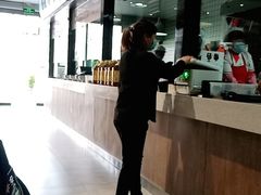 -三好食堂(煎饺·馄饨·肉饼米线·盛世广场店)