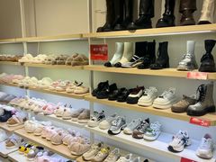 -hotwind热风(世纪东方广场店)