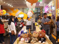 -line friends(明洞旗舰店)