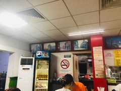 -明呈黄鱼面馆(斜土路店)