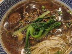 -沪西老弄堂面馆(定西路店)