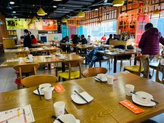 -点点心港式茶餐厅(南京西路店)