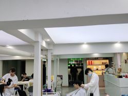 点击看大图 -辛格·潮沙龙