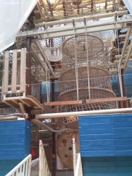 -PIPIKINGDOM皮皮王国欢乐号(欢乐海岸购物中心店)