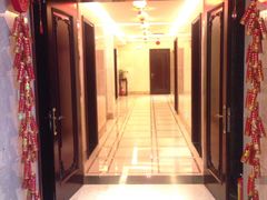 -鲁班小馆(政四街店)