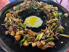 -正宁路小吃夜市