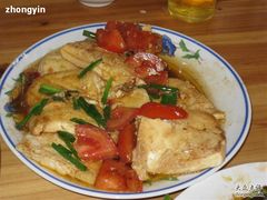清水豆腐炒番茄-老根农家饭店