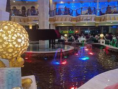 -碧中海汤泉汗蒸酒店