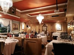 -火车头法国西餐厅