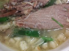 牛肉泡馍-刘信牛羊肉小炒泡馍(回民街店)