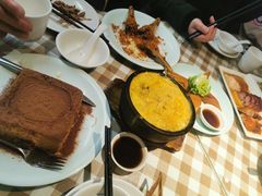 -新大咀港式茶餐厅(宝山万达店)