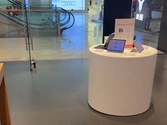 -Apple授权专营店(宝山万达店)