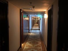 -上海御花园酒店