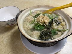 -小许三鲜砂锅馄饨店(家多乐烟酒店)