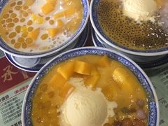 -赵记传承特色牛奶甜品(泉城广场店)