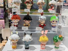 -泡泡玛特POPMART(侨福芳草地店)