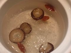-雍和会海鲜姿造自助(湖东路店)