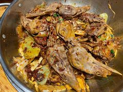 主打的干锅鸭头-安诚居干锅鸭头(八角店)