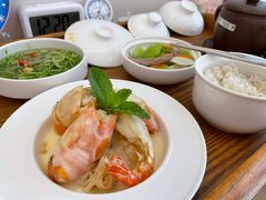 -雪梅月子中心(华侨城店)