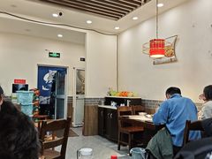 -地锅公社·现炒地锅鸡·地锅鱼·夜宵(罗锦路店)