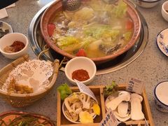 -阿婆情腊排骨火锅(金虹路店)