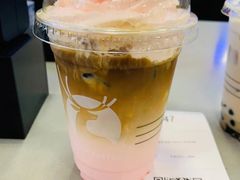 璎珞樱花拿铁-瑞幸咖啡(回龙观上品折扣店)