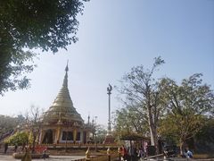 -一寨两国风景区