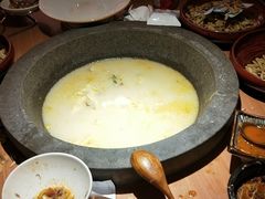 -咕嘟草帽鱼·牛奶一样的鲜鱼汤(包河万达广场创始店)