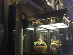 -Cafe Sacher(WIEN)