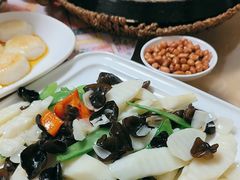 -年辉渔村·非遗传承餐厅(新丰江店)
