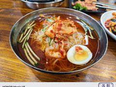 -韩风烤牛肉冷面店