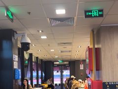 -麦当劳(国家体育场南路店)