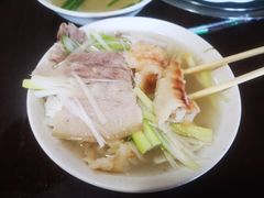 -金卯白肉罩火烧