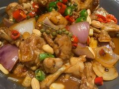 -蜜桃餐厅·伴山(湖滨商业街店)