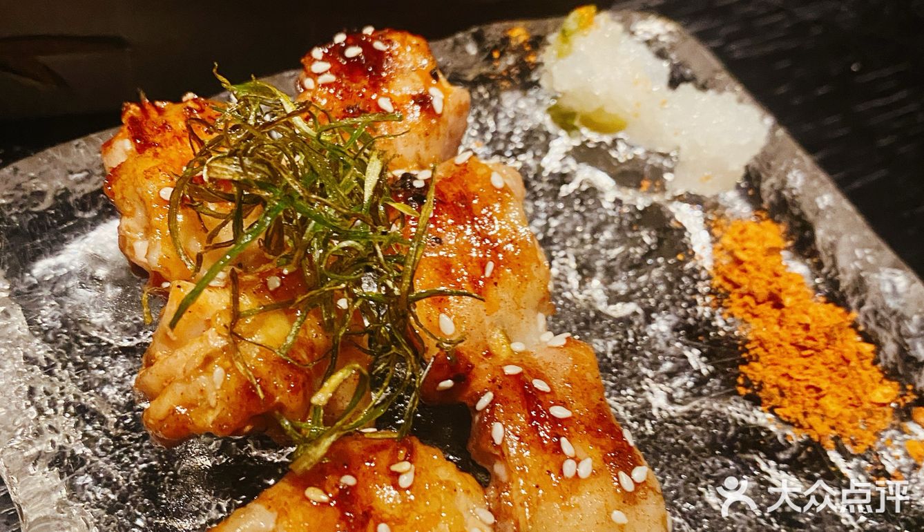吃点美味烧鸟的居酒屋店