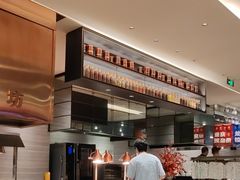 -东方红海鲜百汇(国际大厦店)