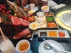 -鹤江桥·红油牛肉粉(SKP店)