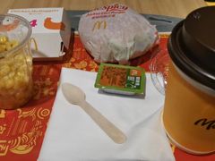 -麦当劳(江滨北路得来速餐厅)