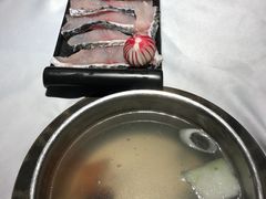 -泓炙颐凤鲜海鲜火锅料理(桐乡店)